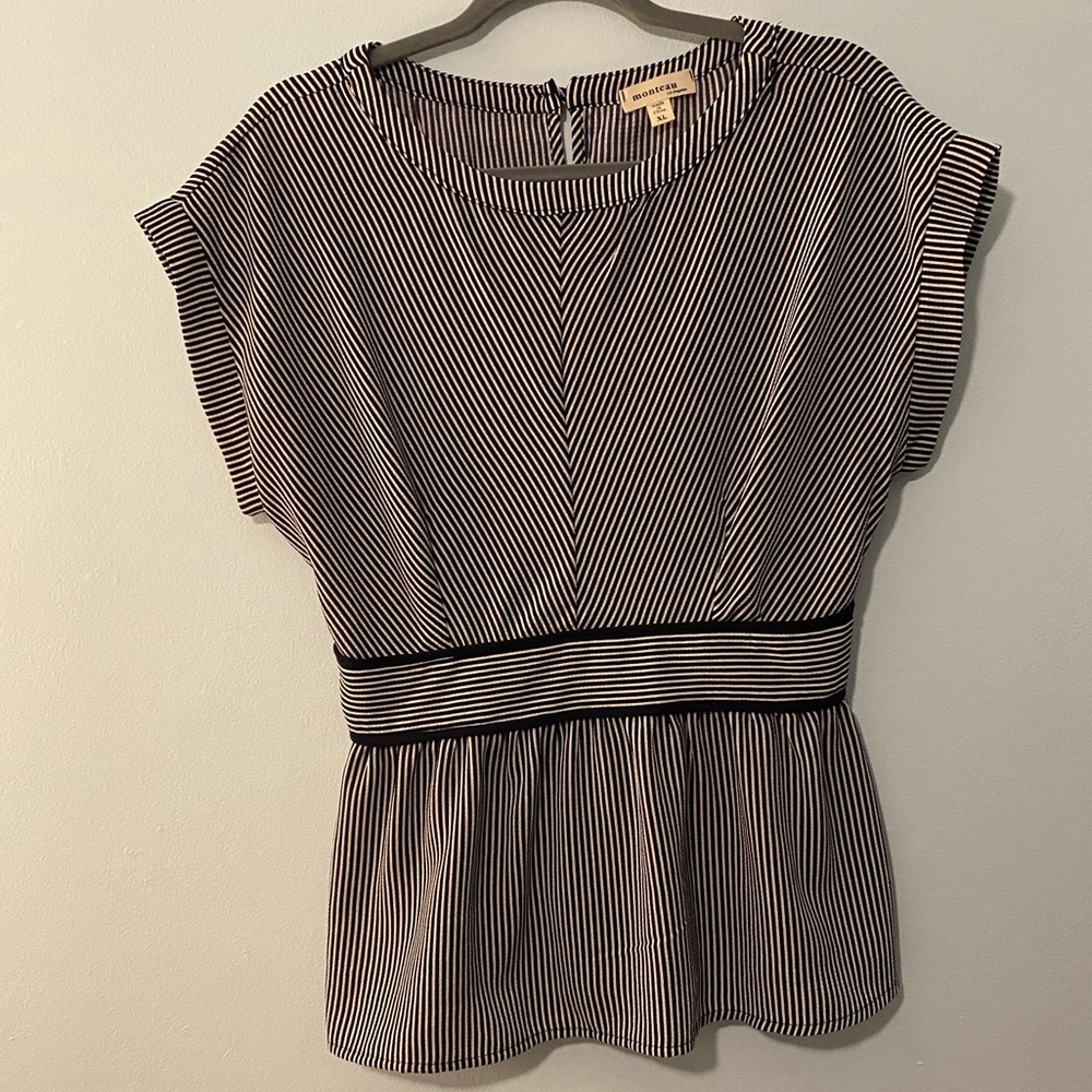 Monteau Women’s Navy and White Peplum Top